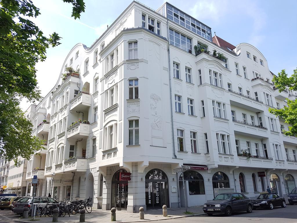 ברלין Gastein By Rockchair Apartments L Superhost Status L 2 Bedrooms Boxspringbeds 1,5 Bathrooms - Cozy Family & Business Flair Welcomes You! מראה חיצוני תמונה